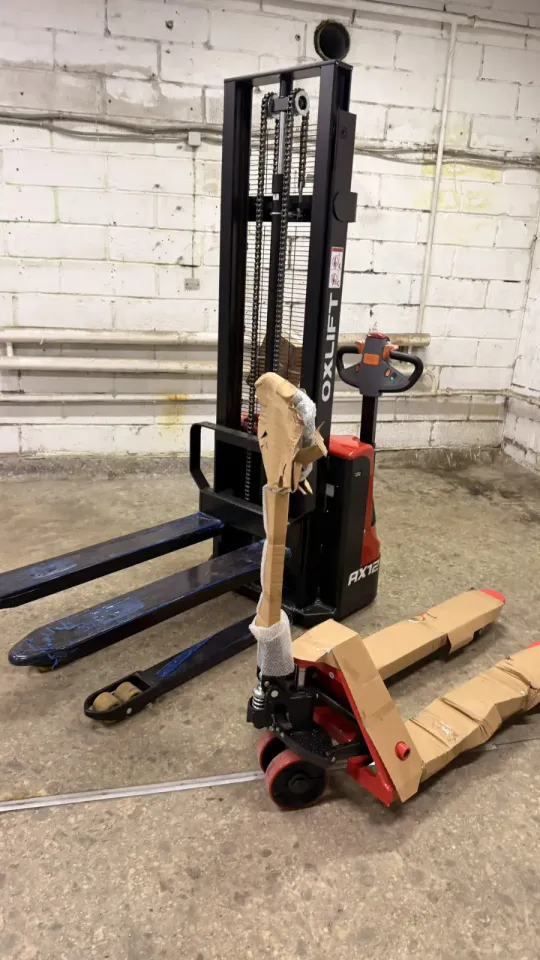 OXLIFT AX12 и AC25 для «Фулфилмарт» в Туле — доставка с выгрузкой и инструктажем
