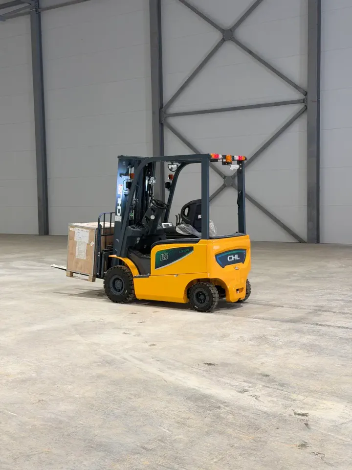 Отгрузка электропогрузчика HELI / CHL 1.8 т, 4.8 м для второго склада клиента — фото 1