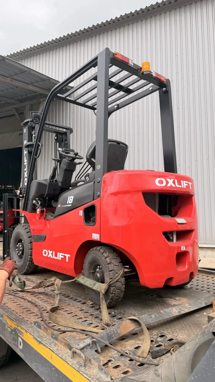 Отгрузка дизельного погрузчика OXLIFT 1,5 т / 3 м в Волгоград