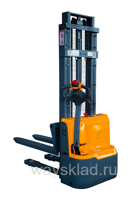 Штабелер самоходный 1,2 т 1,6 м XILIN CDD12R-EN 24/105 В/Ач с раздвижными вилами — вид товара
