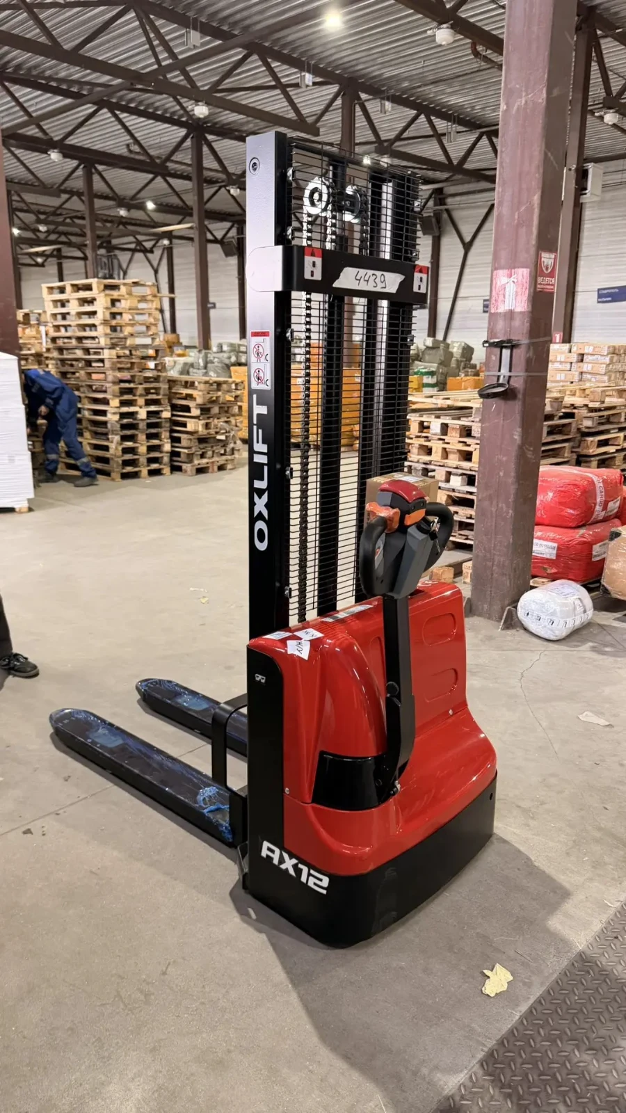 OXLIFT AX12 3,0 м в Краснодар — подбор и отправка через MagicTrans